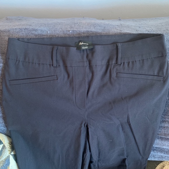 Reitmans size 16 regular Iconic slim fit pant - Picture 3 of 3